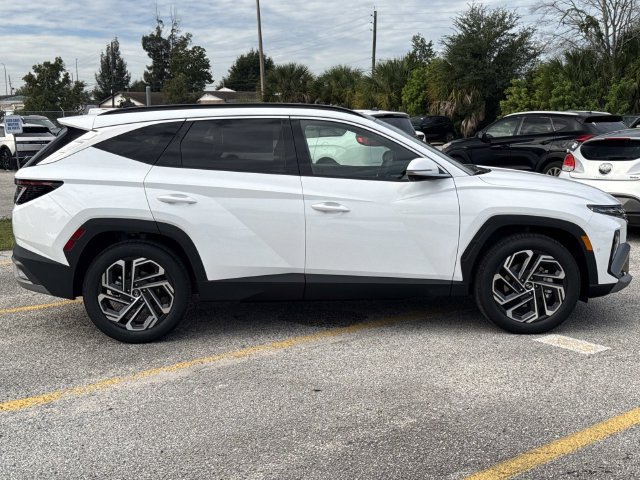 New 2026 Hyundai Tucson Limited FWD image 2