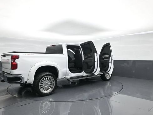 Used 2025 Chevrolet Silverado 1500 LT w/ Protection Package AWD/4WD image 69
