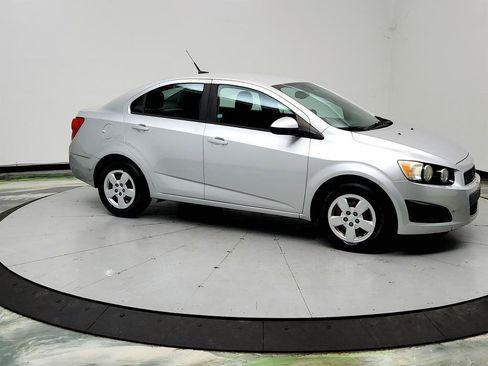 Used 2014 Chevrolet Sonic LS FWD image 3