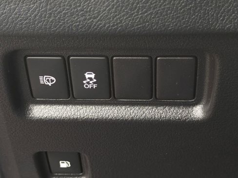 Used 2017 Lexus GX 460 Premium w/ Premium Package image 17