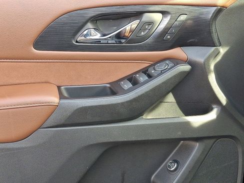 Used 2019 Chevrolet Traverse High Country image 12