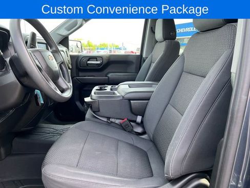 Used 2020 Chevrolet Silverado 1500 Custom w/ Custom Value Package AWD/4WD image 3