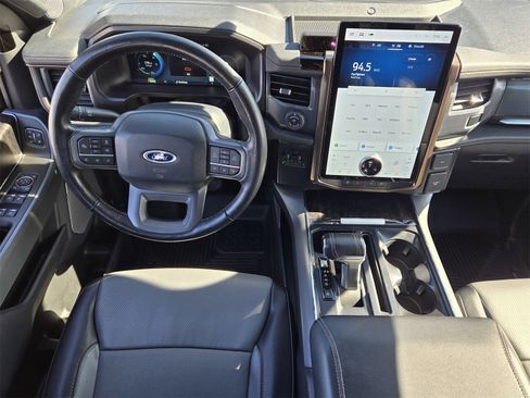 Used 2022 Ford F150 Lightning Lariat w/ Tow Technology Package image 26