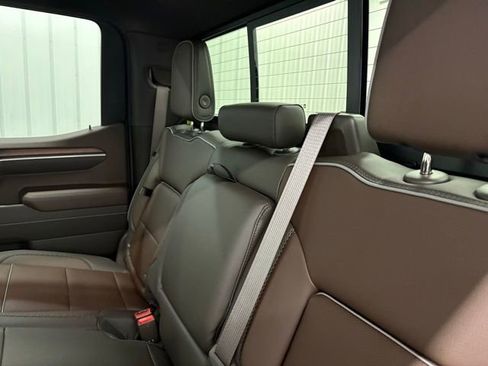 New 2026 GMC Sierra 1500 Denali AWD/4WD image 8