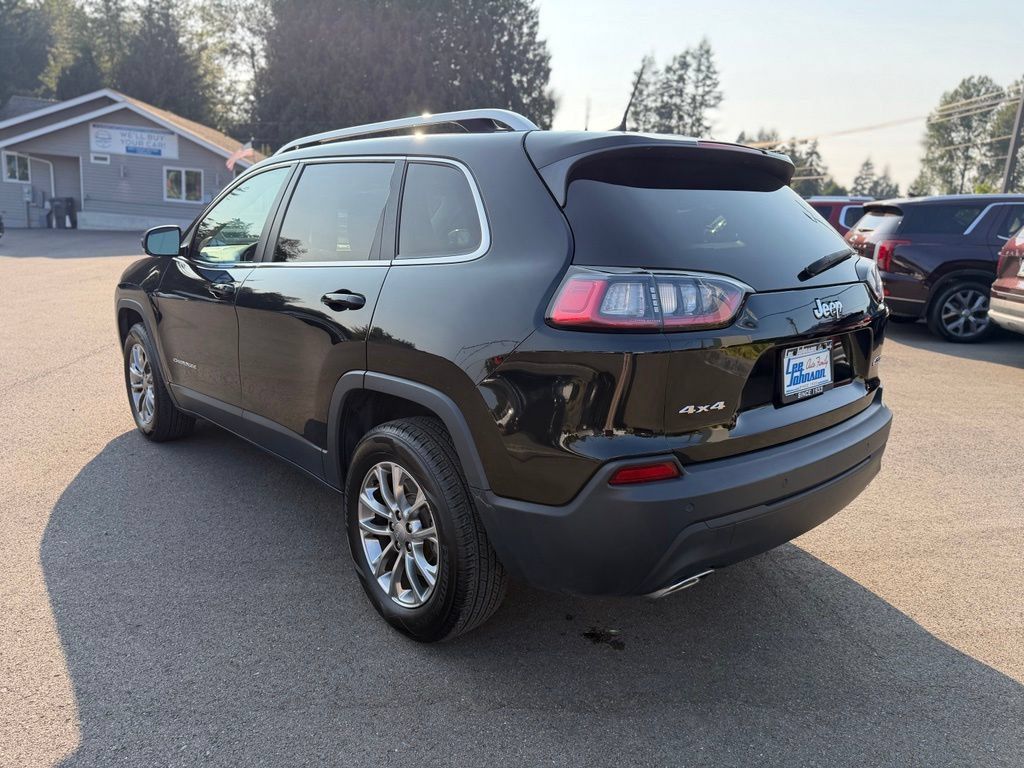 Used 2019 Jeep Cherokee Latitude Plus w/ Comfort/Convenience Group AWD/4WD image 7