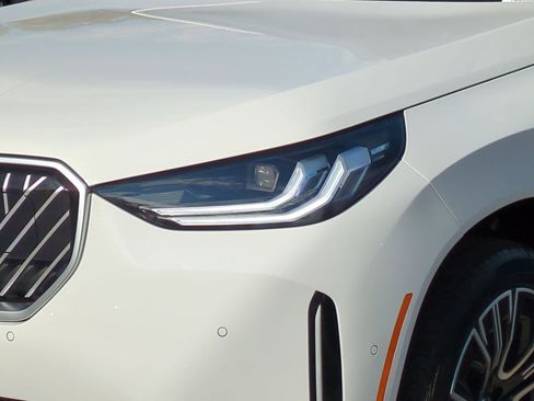 Certified 2026 BMW X3 xDrive30 w/ Convenience Package image 6