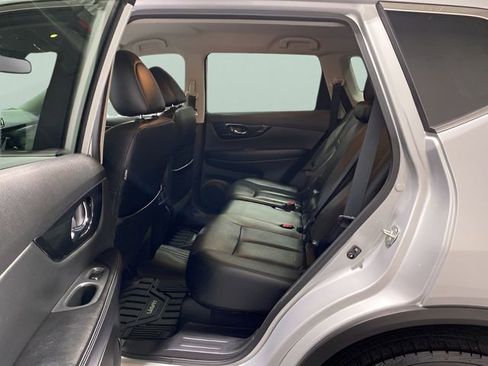 Used 2019 Nissan Rogue SL AWD/4WD image 24