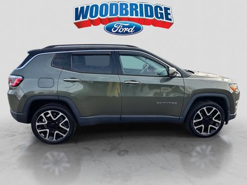 Used 2019 Jeep Compass Limited image 3