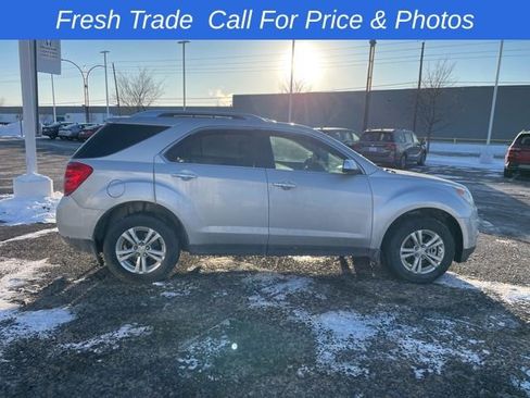 Used 2011 Chevrolet Equinox LTZ image 6