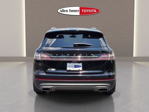 Used 2021 Lincoln Nautilus Reserve AWD/4WD image 7