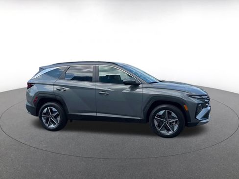 Used 2025 Hyundai Tucson SEL AWD/4WD image 2