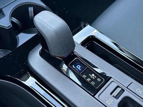 New 2026 Toyota Prius Plug-In Hybrid image 18