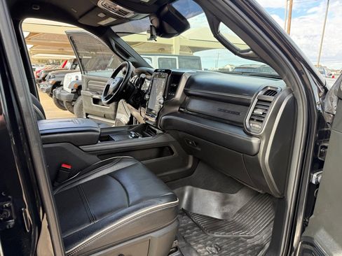 Used 2024 RAM 3500 Limited image 16