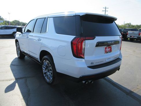 Certified 2023 GMC Yukon Denali Ultimate AWD/4WD image 9
