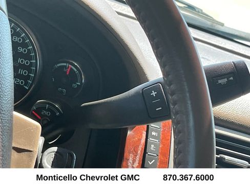 Used 2011 Chevrolet Tahoe LS w/ Convenience Package RWD image 18