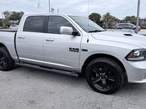 Used 2018 RAM 1500 Sport w/ Convenience Group AWD/4WD image 8