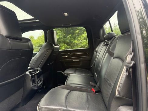 Used 2019 RAM 2500 Laramie AWD/4WD image 13