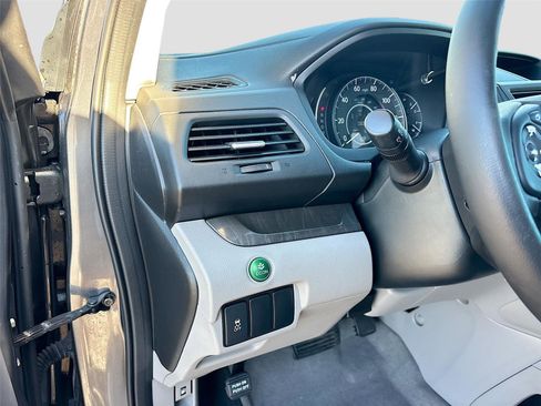 Used 2012 Honda CR-V EX-L image 11