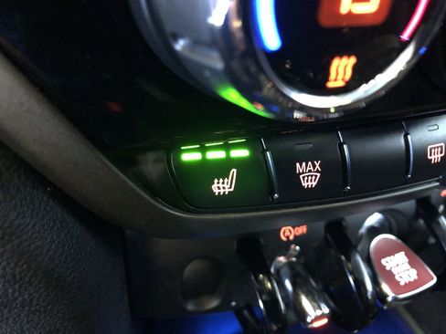 Used 2019 MINI Cooper Countryman S w/ Premium Package image 15