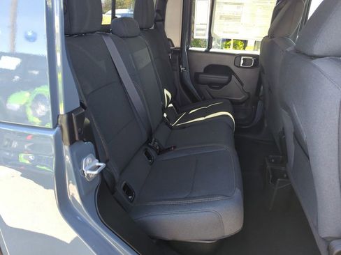 New 2026 Jeep Gladiator Sport image 31