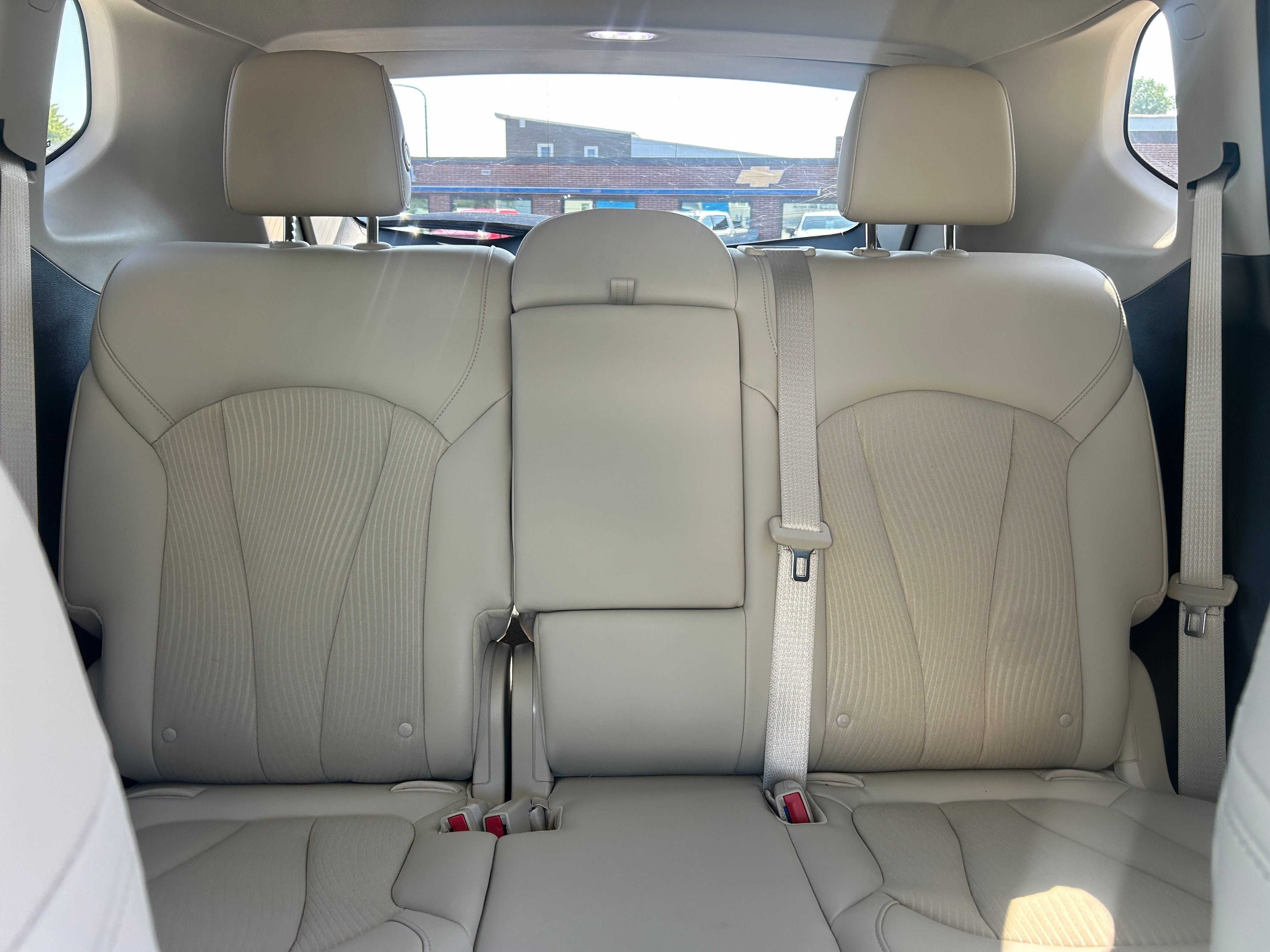 Used 2020 Buick Envision Preferred AWD/4WD image 30