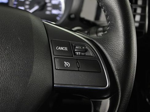 Used 2019 Mitsubishi Outlander ES AWD/4WD image 26