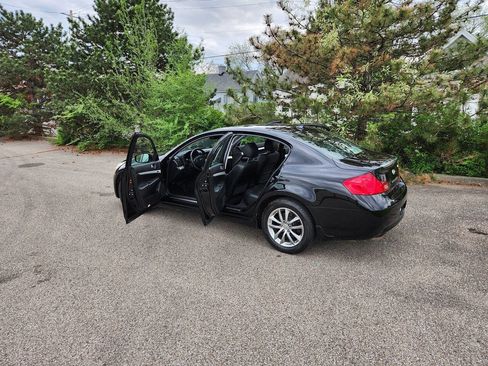 Used 2009 INFINITI G37 x Sedan w/ Premium Pkg image 7