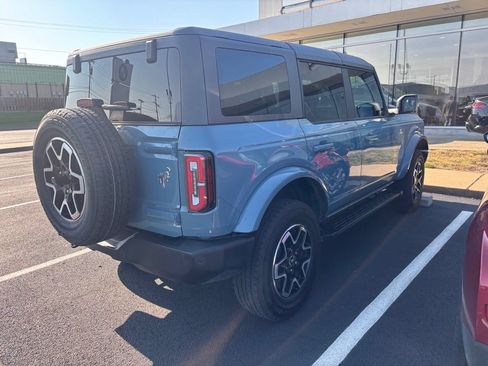 Used 2023 Ford Bronco Outer Banks AWD/4WD image 4