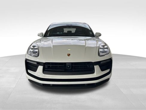 Used 2024 Porsche Macan image 14
