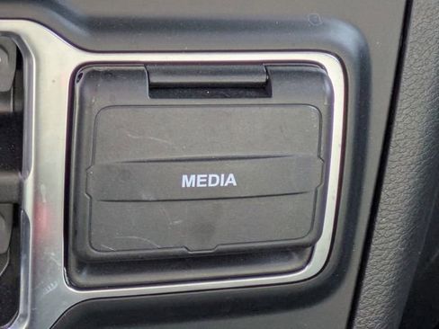 Used 2023 Jeep Gladiator Mojave w/ LED Lighting Group image 31