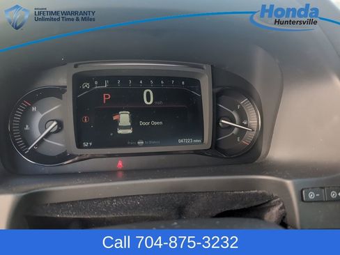 Used 2023 Honda Passport TrailSport image 25