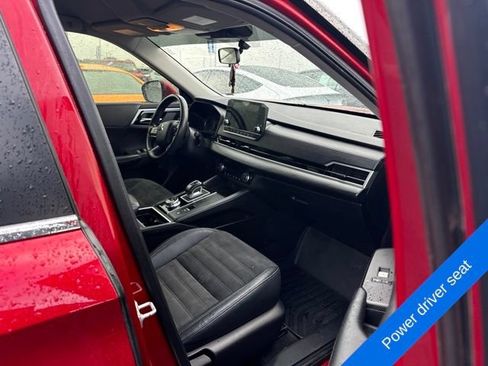 Used 2023 Mitsubishi Outlander SE FWD image 7