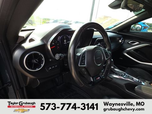 Used 2020 Chevrolet Camaro SS RWD image 14