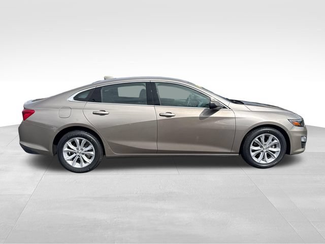 Used 2025 Chevrolet Malibu LT FWD image 6