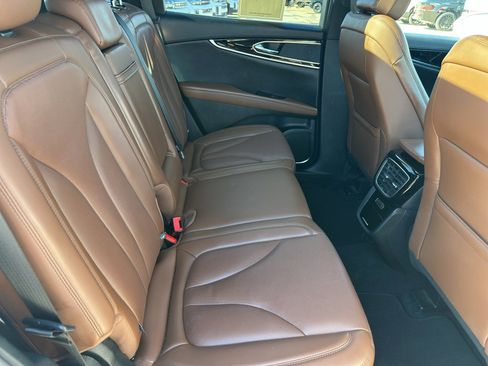 Used 2022 Lincoln Nautilus Reserve image 35