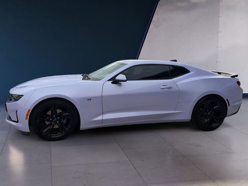 Used 2023 Chevrolet Camaro LT image 2