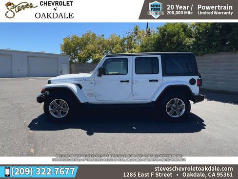 Used 2022 Jeep Wrangler Unlimited Sahara AWD/4WD image 7