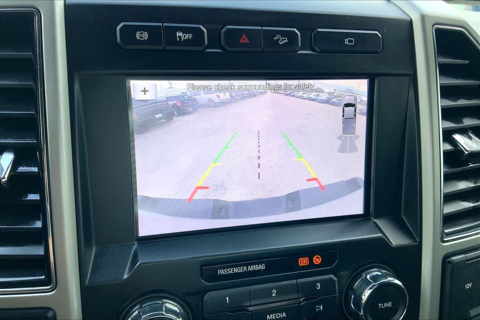 Used 2019 Ford F250 Lariat w/ Chrome Package AWD/4WD image 25