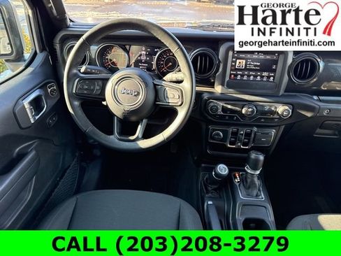 Used 2022 Jeep Wrangler Unlimited Sport image 12