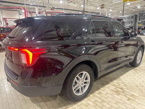 Used 2026 Ford Explorer Active RWD image 42