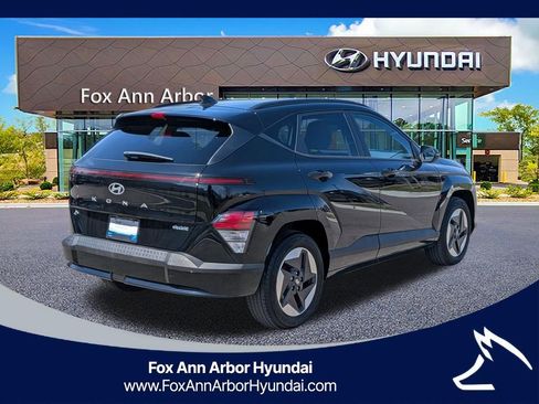 Certified 2024 Hyundai Kona SEL FWD image 5
