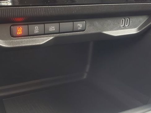 New 2026 Jeep Cherokee Laredo AWD/4WD image 26