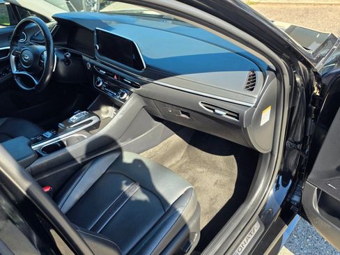 Used 2022 Hyundai Sonata Limited image 13