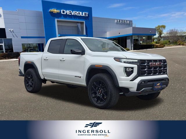 Used 2025 GMC Canyon AT4 AWD/4WD image 1