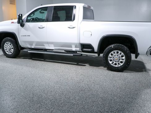 Used 2023 Chevrolet Silverado 2500 LT w/ Convenience Package AWD/4WD image 10