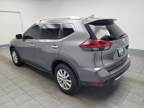 Used 2019 Nissan Rogue S w/ Special Edition Package FWD image 5