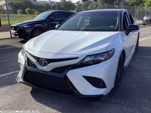 Used 2022 Toyota Camry TRD w/ TRD Package w/JBL Audio FWD image 4