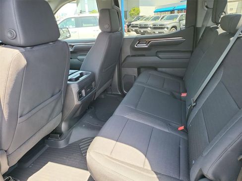 Certified 2024 Chevrolet Silverado 1500 LT Trail Boss w/ LPO, Dark Essentials Package AWD/4WD image 16