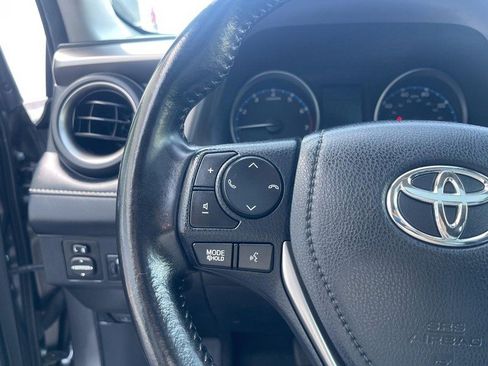 Used 2018 Toyota RAV4 XLE AWD/4WD image 23