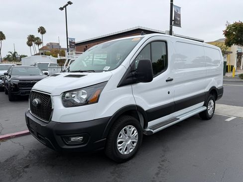 Used 2025 Ford Transit 250 Low Roof w/ Exterior Upgrade Package RWD image 12